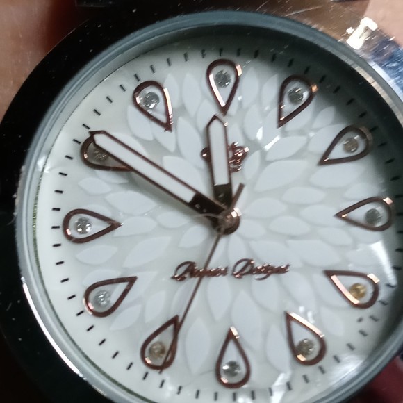 Meet your Posher, Sherry - Picture 1 of 1